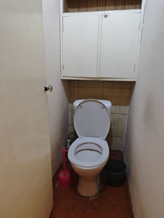 Продам Чиланзар 1 3/5/5 без ремонта 74000& срочно ре