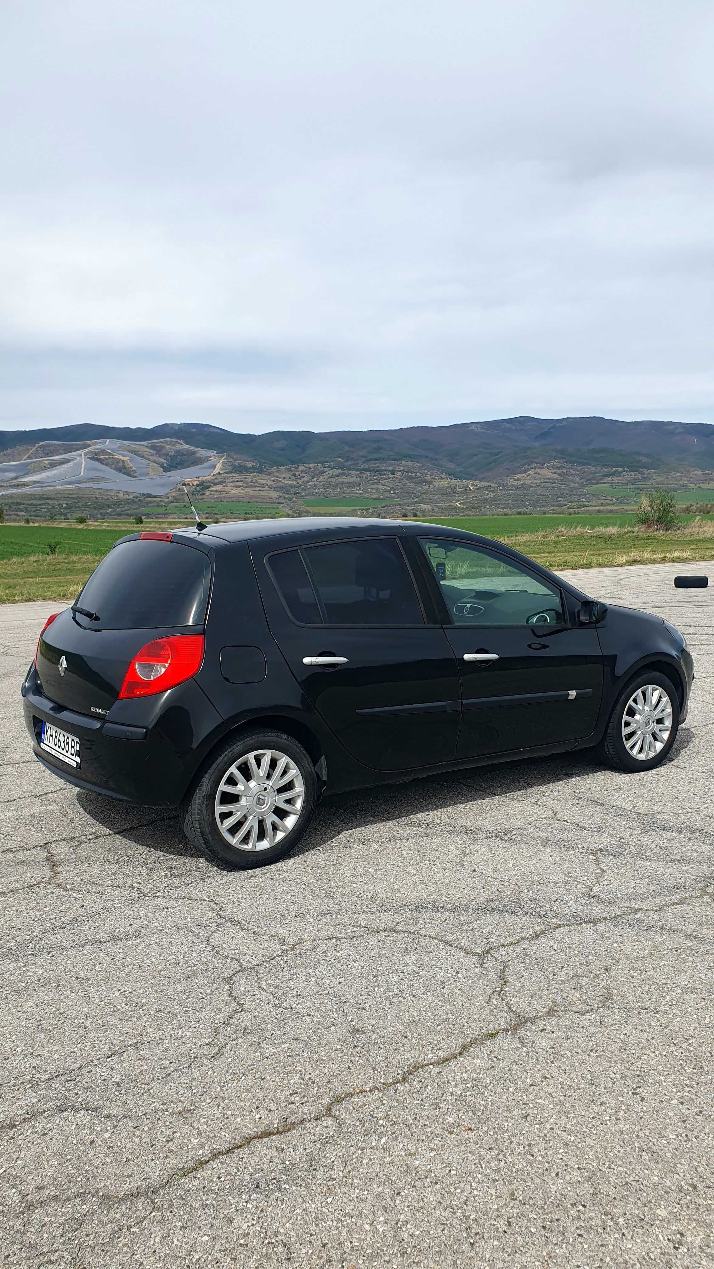 Продавам  Renault Clio III 1.6 16V 110 к.с