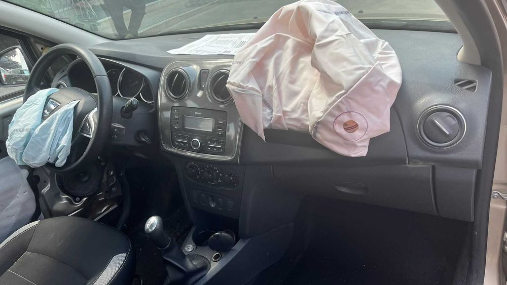 Dacia Sandero Stepway 1.0 TCe/GPL Original, 2020, 37.000 km, Avariat