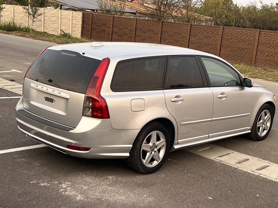 Volvo v50 , 2009 , 2.0d , Automat, R -Design
