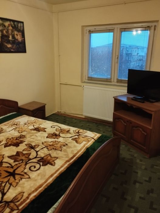 Proprietar vând apartament 2 camere Calea Lipovei.