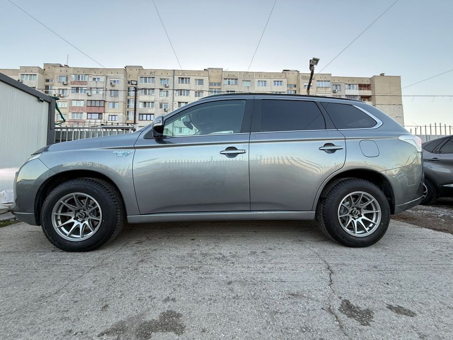 Mitsubishi outlander PHEV