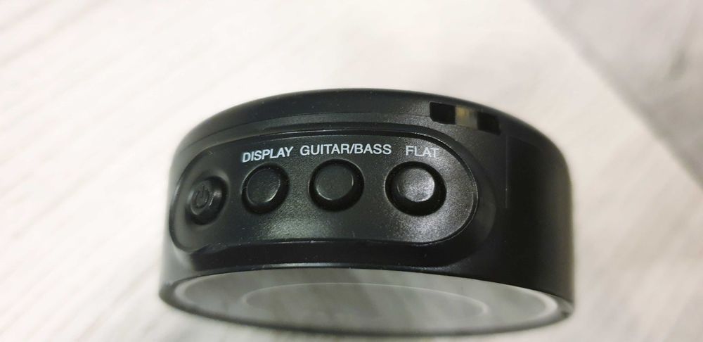 Acordor digital chitara si bass Korg GT-4