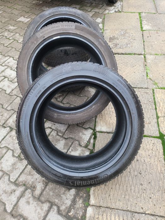 4anvelope de iarnă 255/45/19 Continental WinterContact TS 860S V XL.