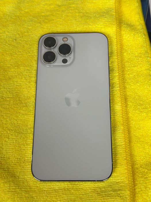 Vand Iphone 13 Pro Max