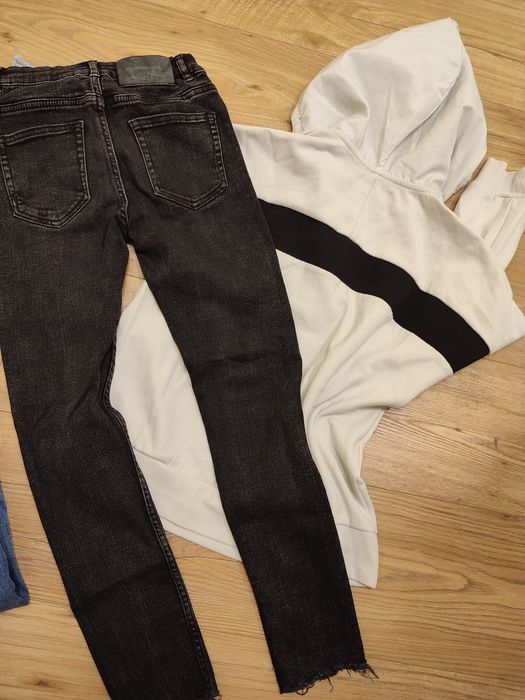 Дрешки за момчета.