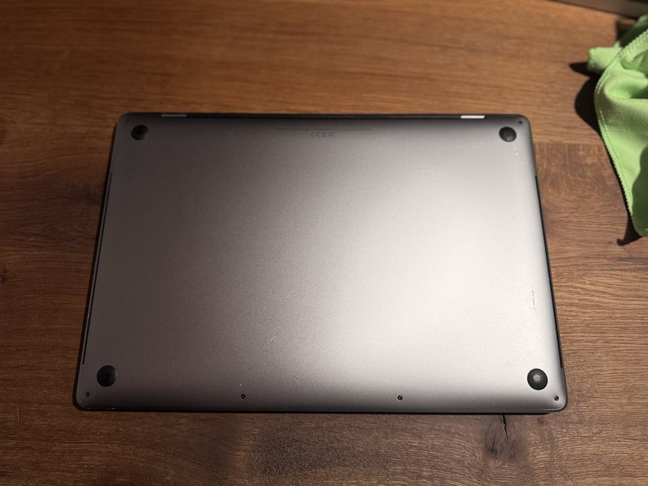 16” Macbook Pro 2019 i9 1TB 5500m 16gb