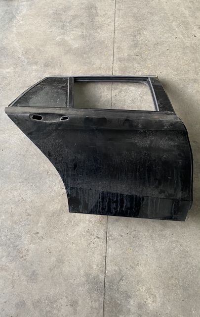 Usa / Portiera spate dreapta Mercedes-Benz C-Class W205/S205/C205