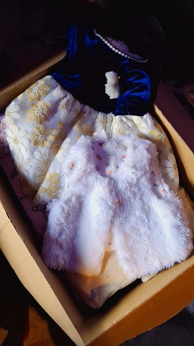 LOT  HAINE  Fetita mărimea 74