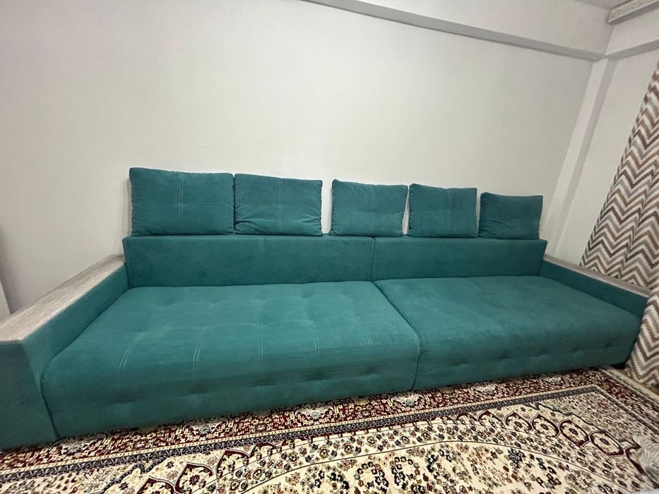Продам диван и ковер