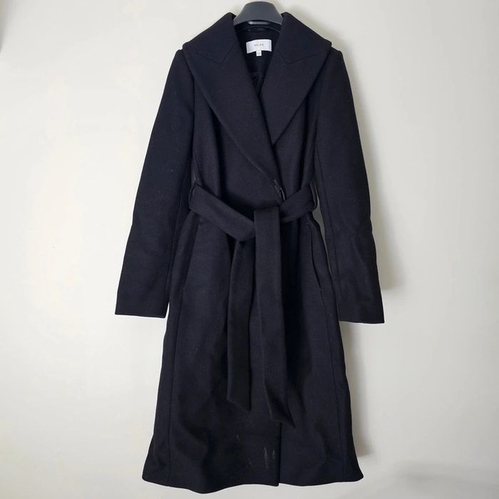 Дамско зимно палто в черно