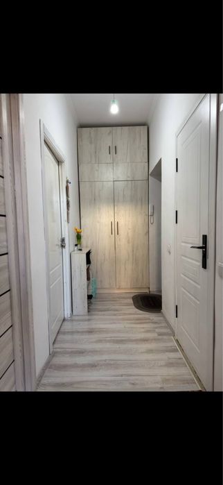 Метро  Айбек. 2. - комн  квартира  Сдаётся