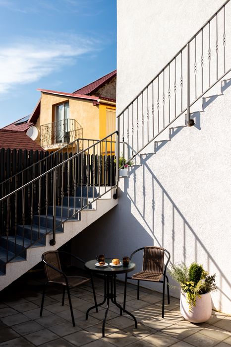 Pensiune + casa rezidentiala in Centrul Vechi