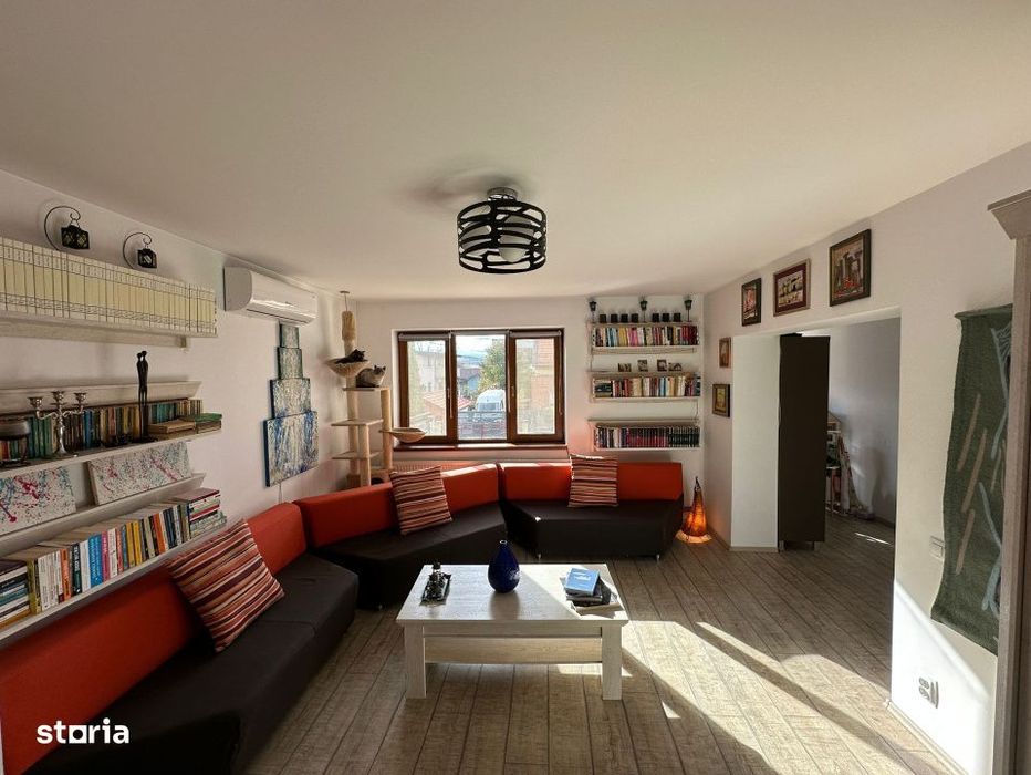 Casa individuala renovata, 764mp teren, Dambul Rotund