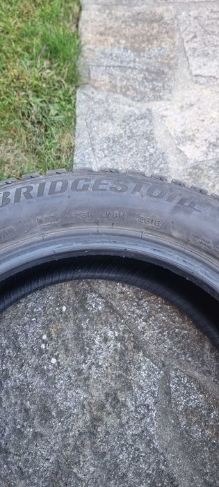 Зимни гуми Bridgestone