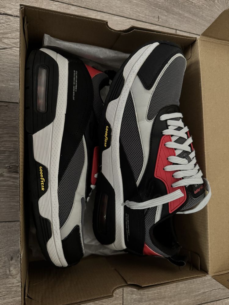 Обувки Skechers Good Year 44.5