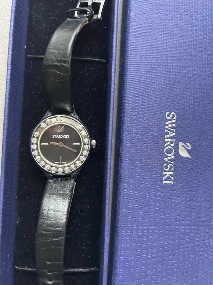 Оригинален часовник Swarovski