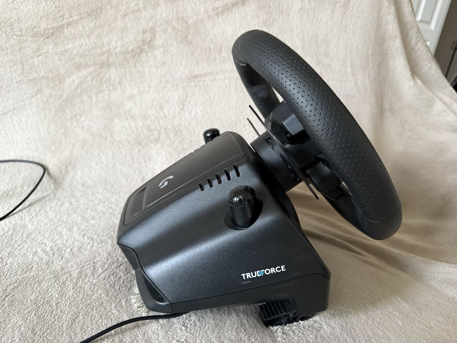 Volan logitech g923 racing true force