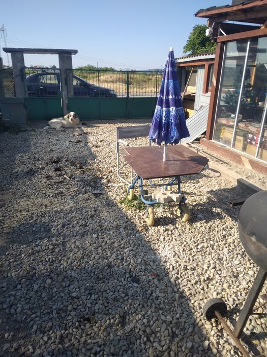 Masa gradina terasa pe roti