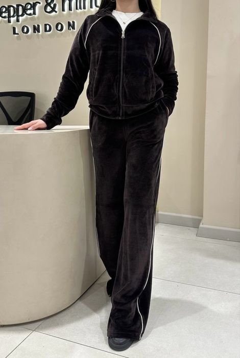 Плюшен комплект в черно