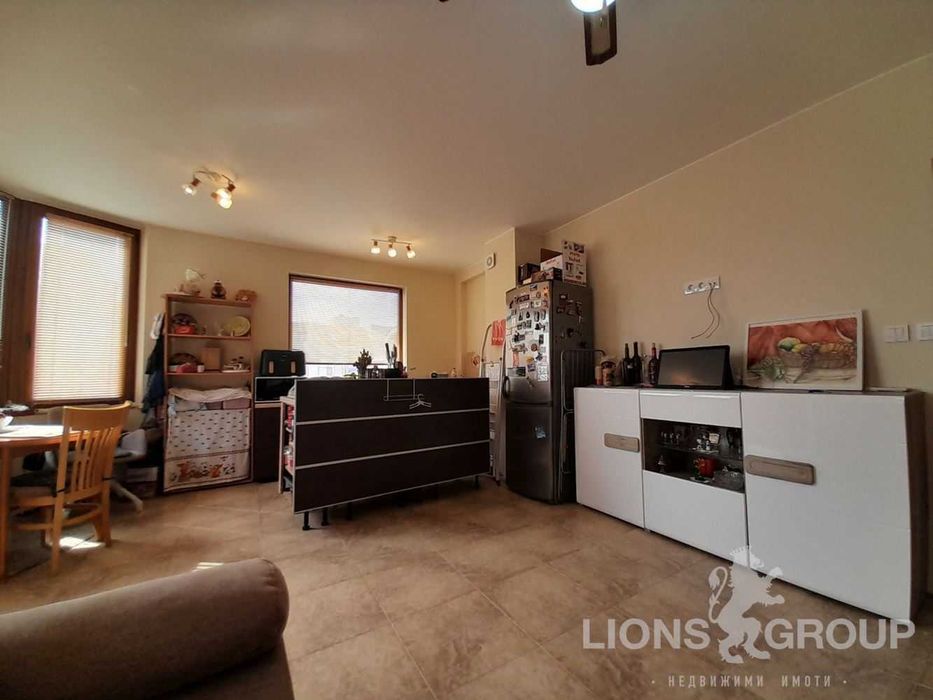 Продава се Четиристаен апартамент в Варна, Бриз - 117 кв.м за 2821 €/кв.м - Снимка #2