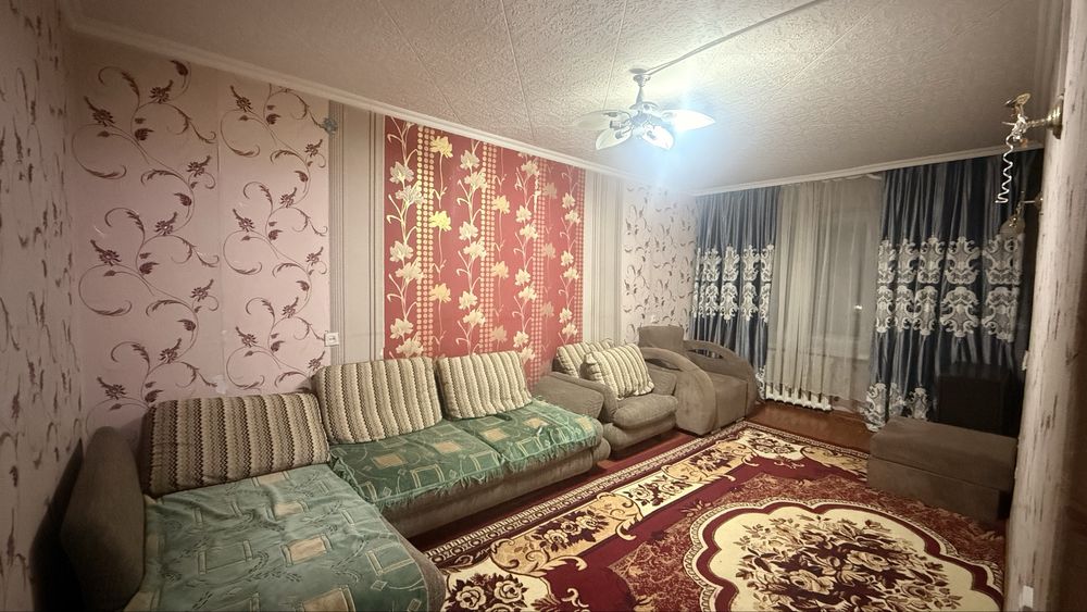 Продам 2 комн кв срочно