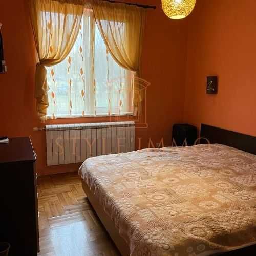 Продава се Тристаен апартамент в Разград, Васил Левски - 101 кв.м за 1436 €/кв.м - Снимка #2