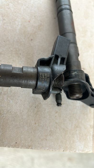 Injectoare volkswagen passat b6  2.0 tdi  140 cp euro 5 cbab