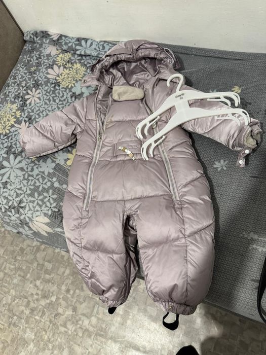 Продам комбенизон для девочки