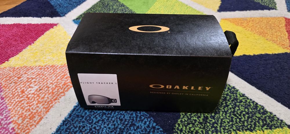 Oakley Flight Tracker L