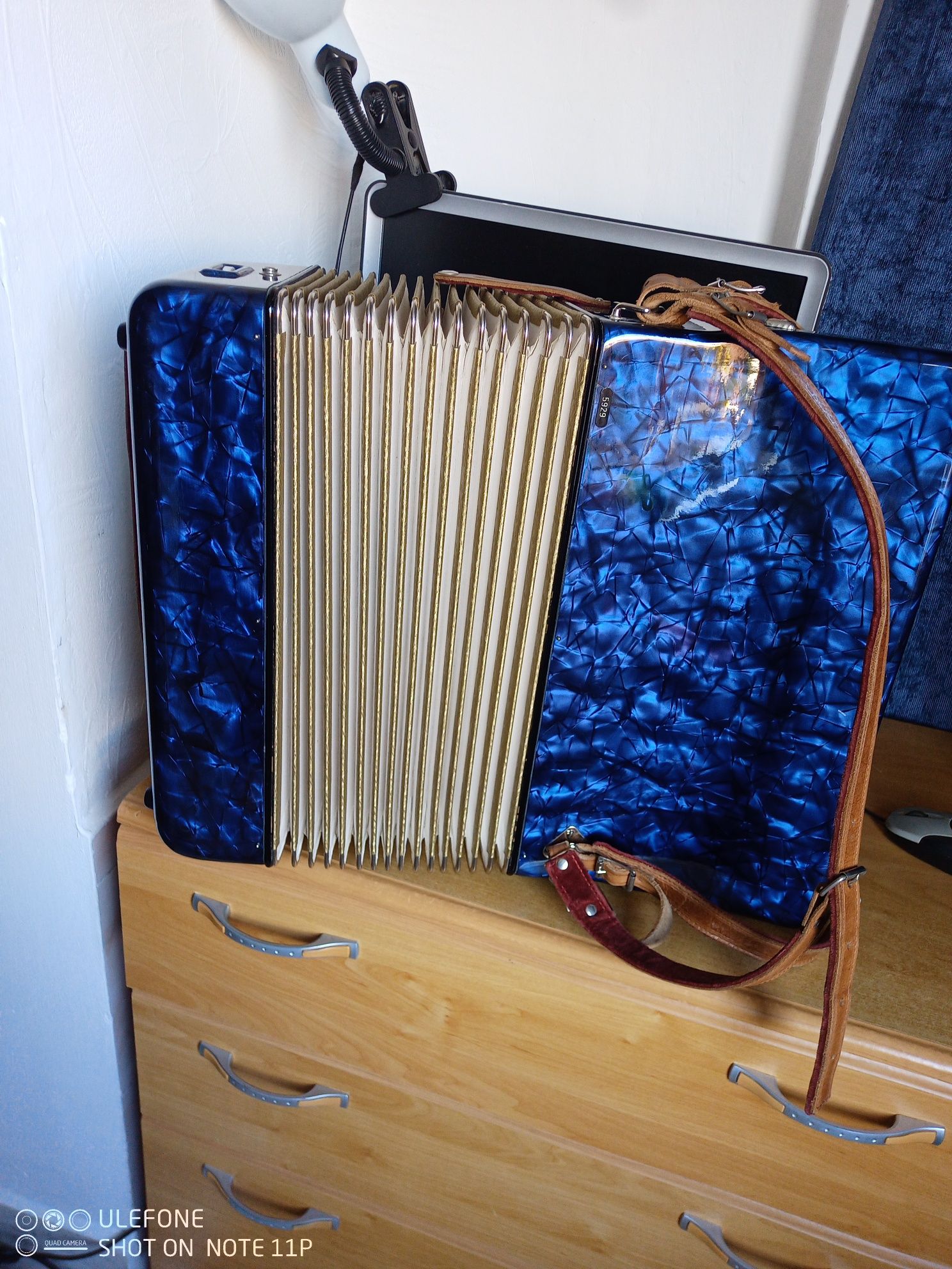 Acordeon barcarole 80 basi