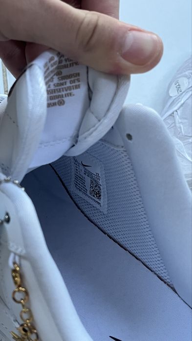 nike airforce 1 gold chain