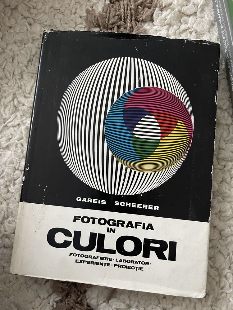 Carti fotografie