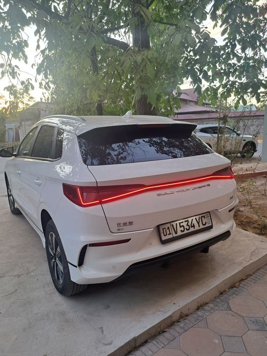 Продаётся BYD E2