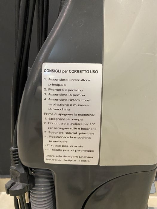 Машина за почистване Lindhaus LW 30 pro