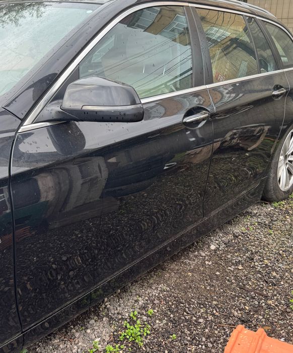 Portiere usi usa fata spate stanga BMW F11 Sapphire Black 475 Negru