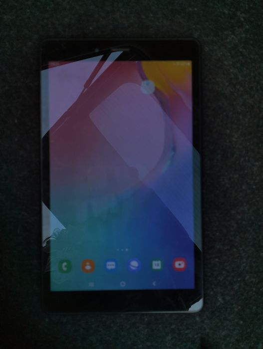 Vând tableta Samsung