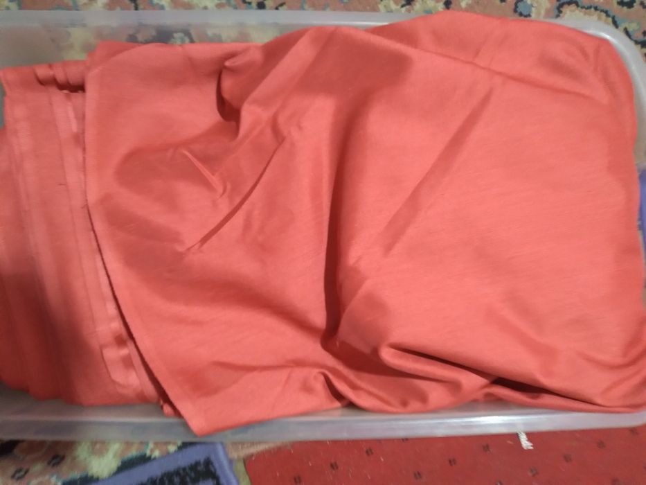 Matasica Noblesse Caramiziu . Testura Fluida  si Mătăsoasă cu luciu.