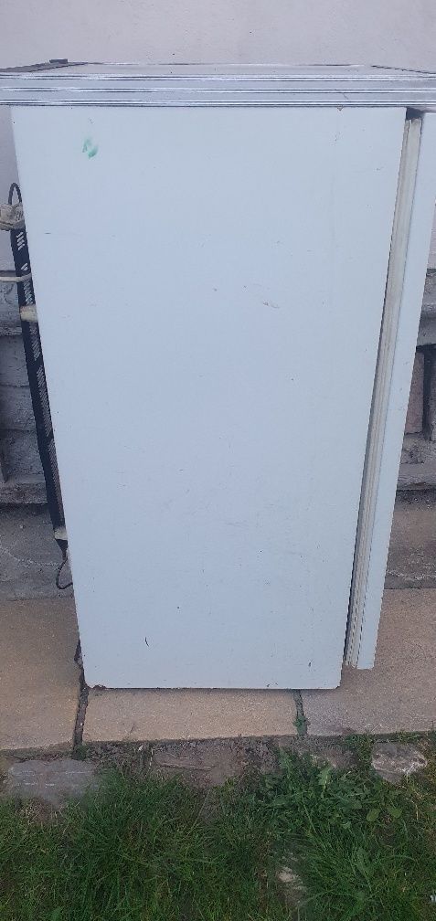 Congelator Arcti  / ladă frigo verticală  5 rafturi