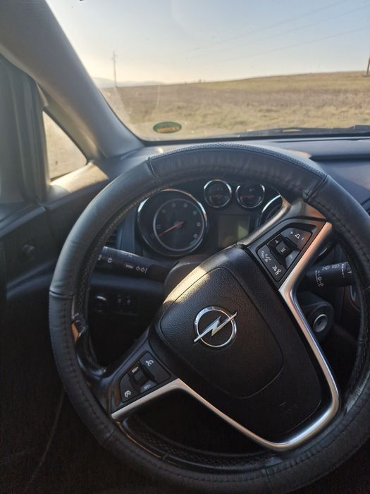 Vand Opel Astra J