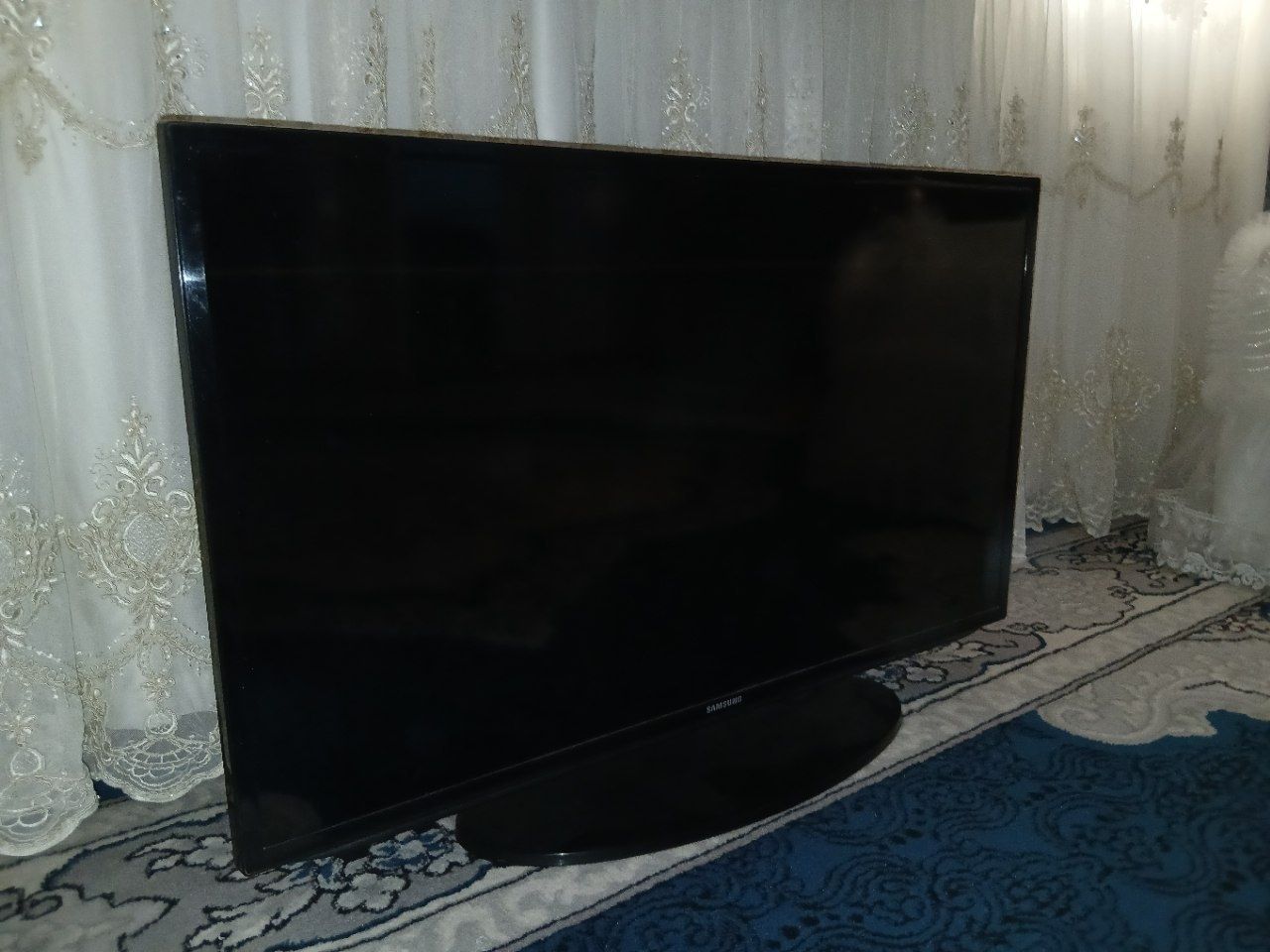 Samsung televizor sotiladi