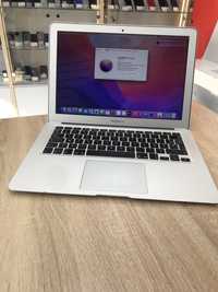 MacBook Air (2017 13-inc)