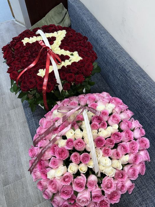 Букеты с заглавными буквами М и Ж