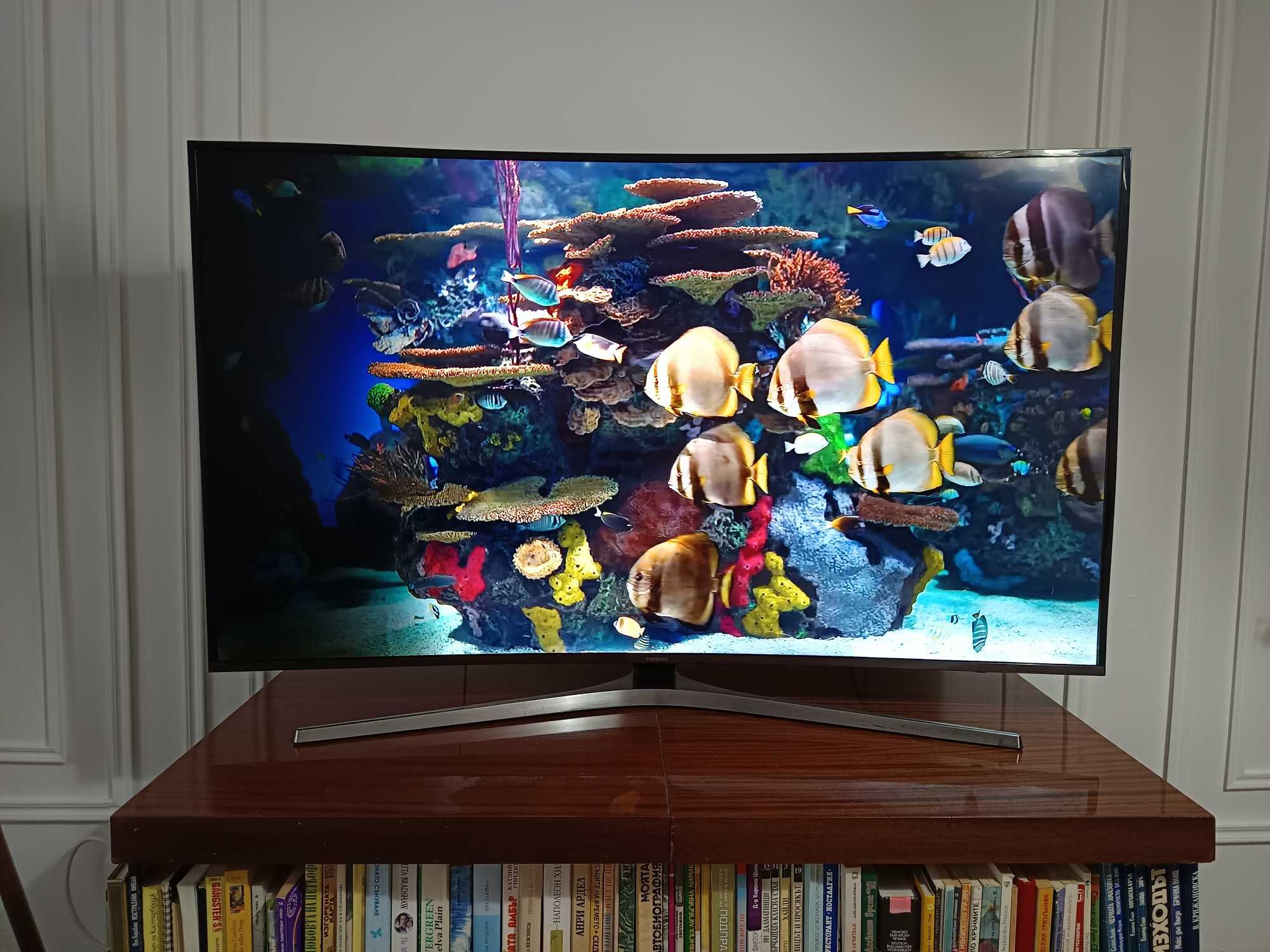 Телевизор Samsung Smart LED 55" 138 см Извит 4K Ultra HD Smart TV WiFi