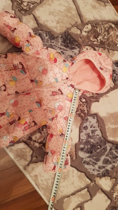 Детско    зимно   яке   в    много добро   състояние без забележки