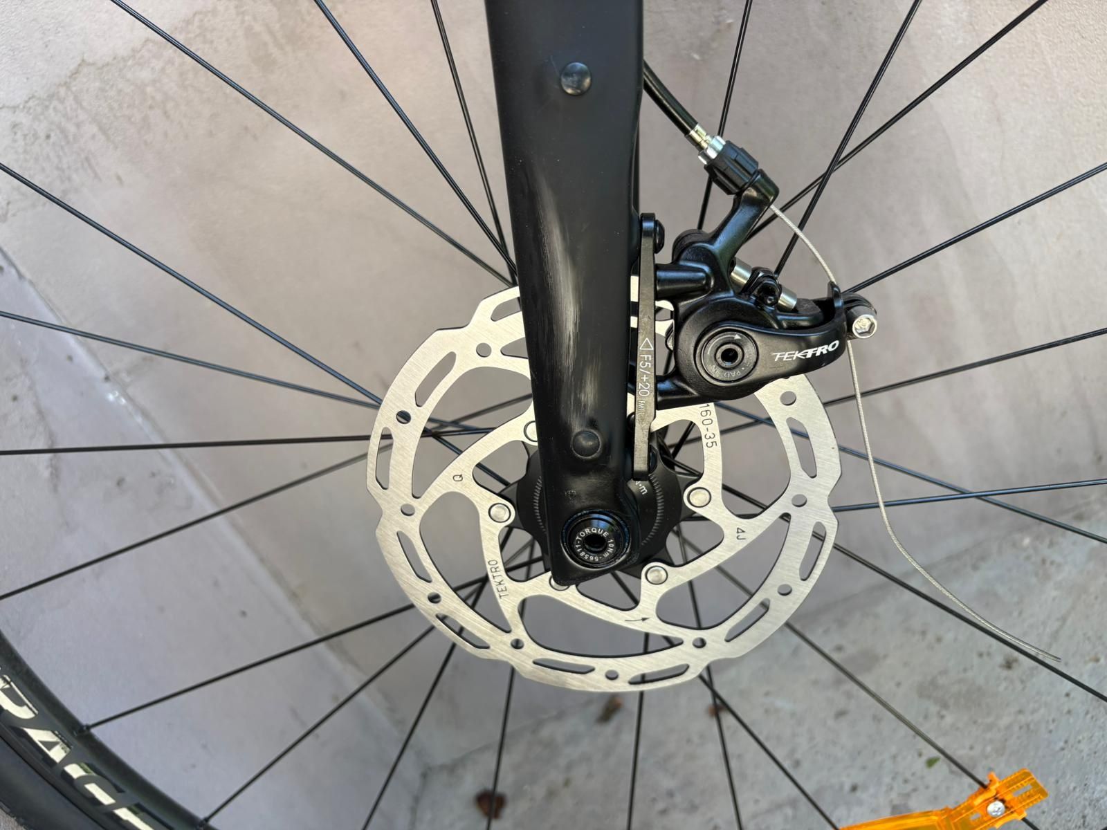 Bicicleta, nouă!