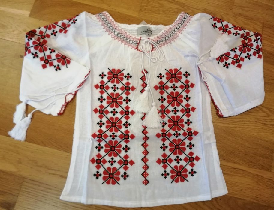 Ie motive tradiționale fetite din bumbac de la 0 la 16 anisori