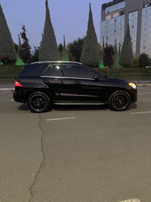 Продаётся Mercedes-Benz ML400