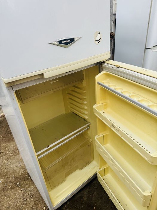 Яхши холатдаги холодилник тезда сотилади