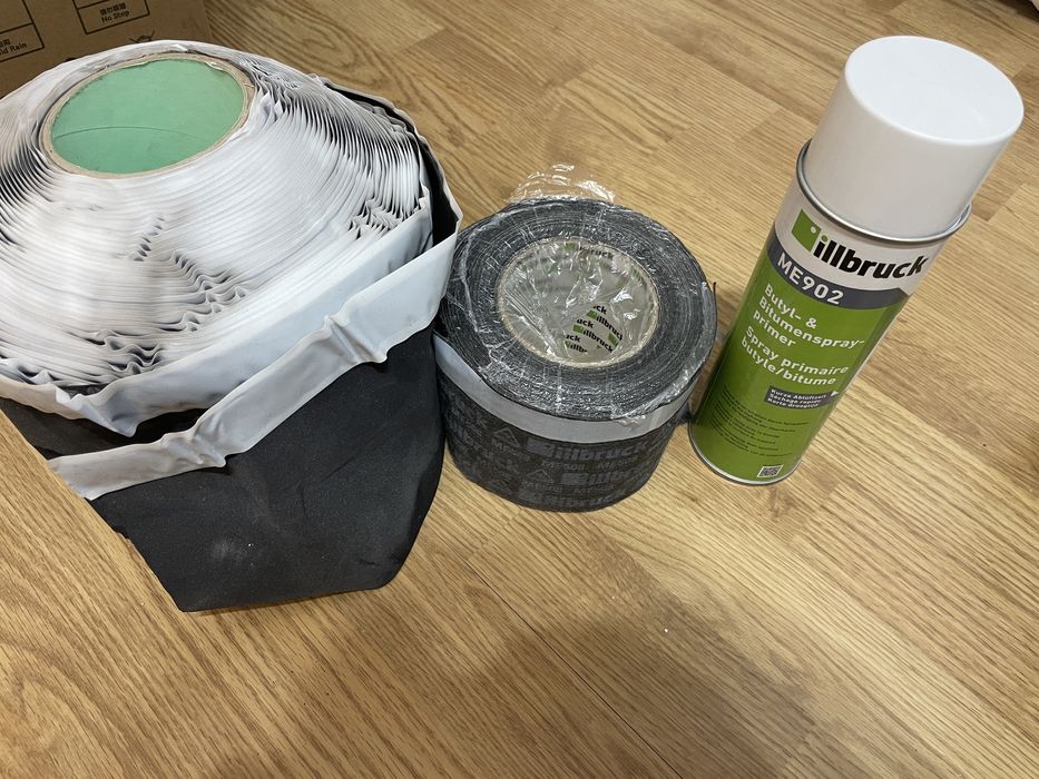 Banda etansare fereastra illbruck, membrana EPDM, primer